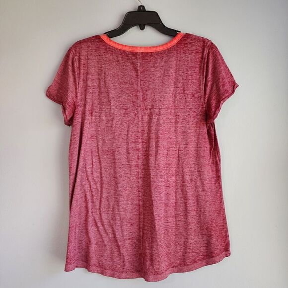 Maurices 24/7 V-Neck Pocket Tee - Picture 4 of 9
